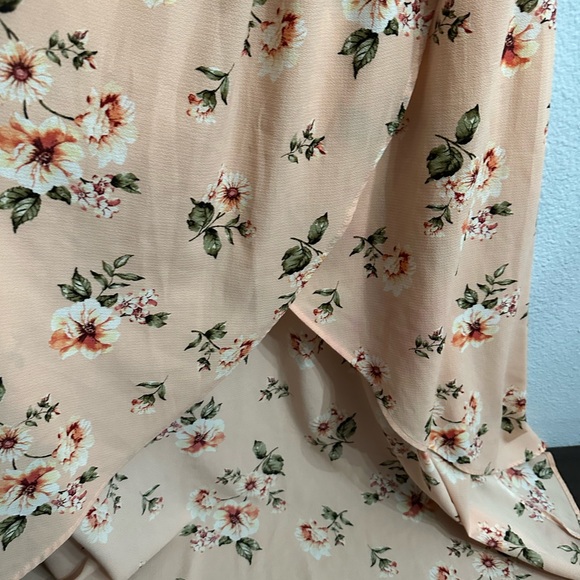 EUC M Floral Print High-Low Dress - Picture 9 of 10